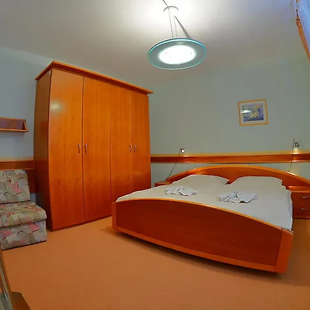 招待所 芳缇斯特瑞膳宿旅馆